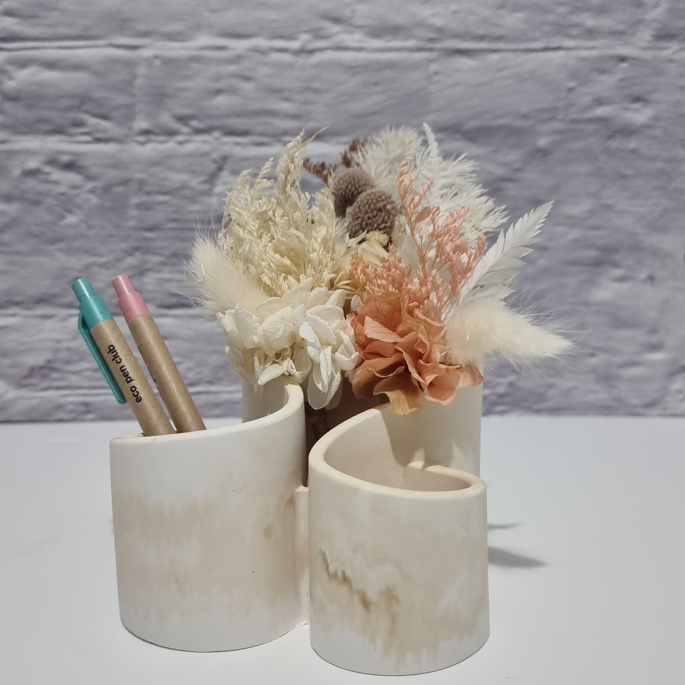 Trio Holder